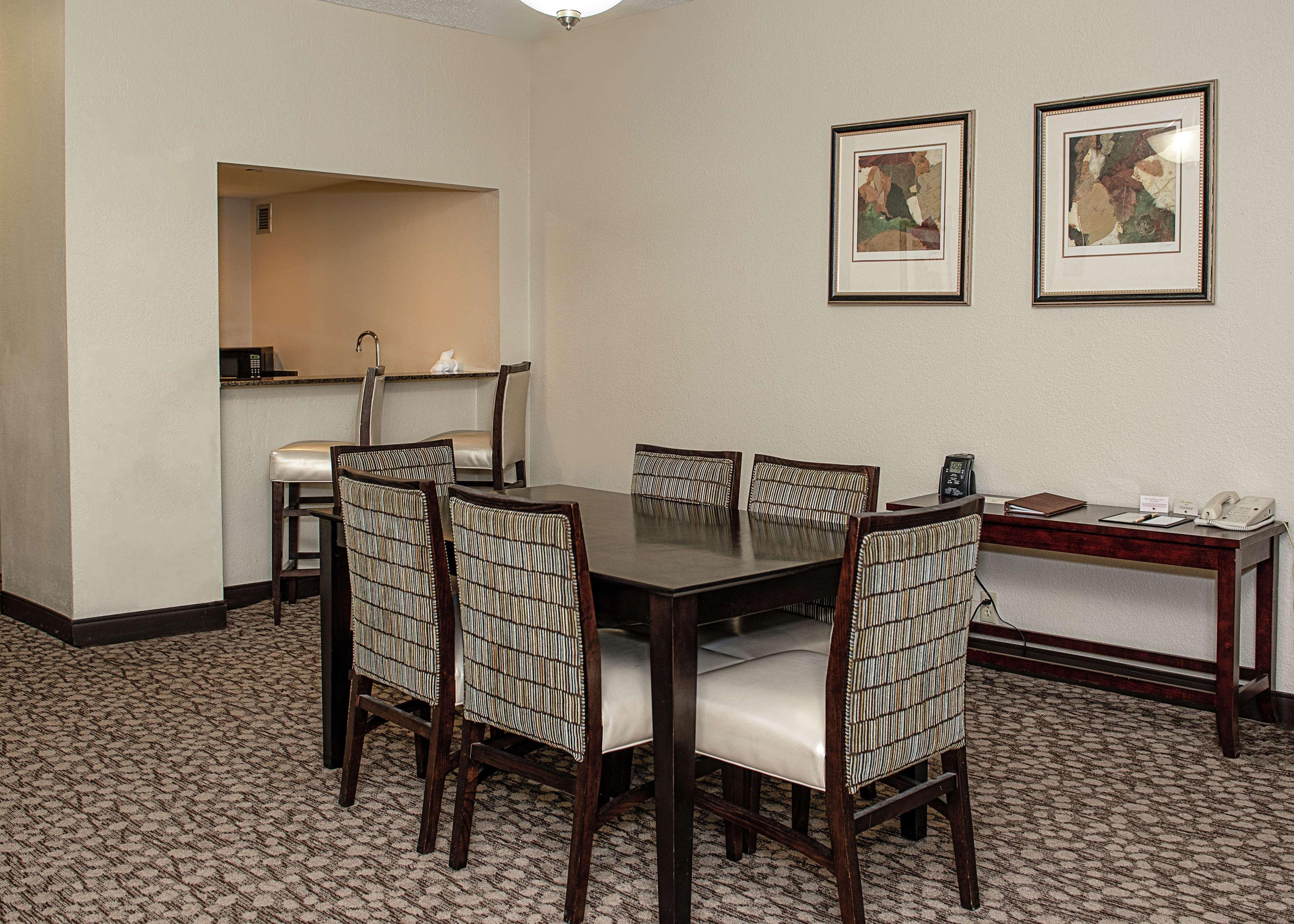 Doubletree By Hilton Lafayette Hotel Buitenkant foto