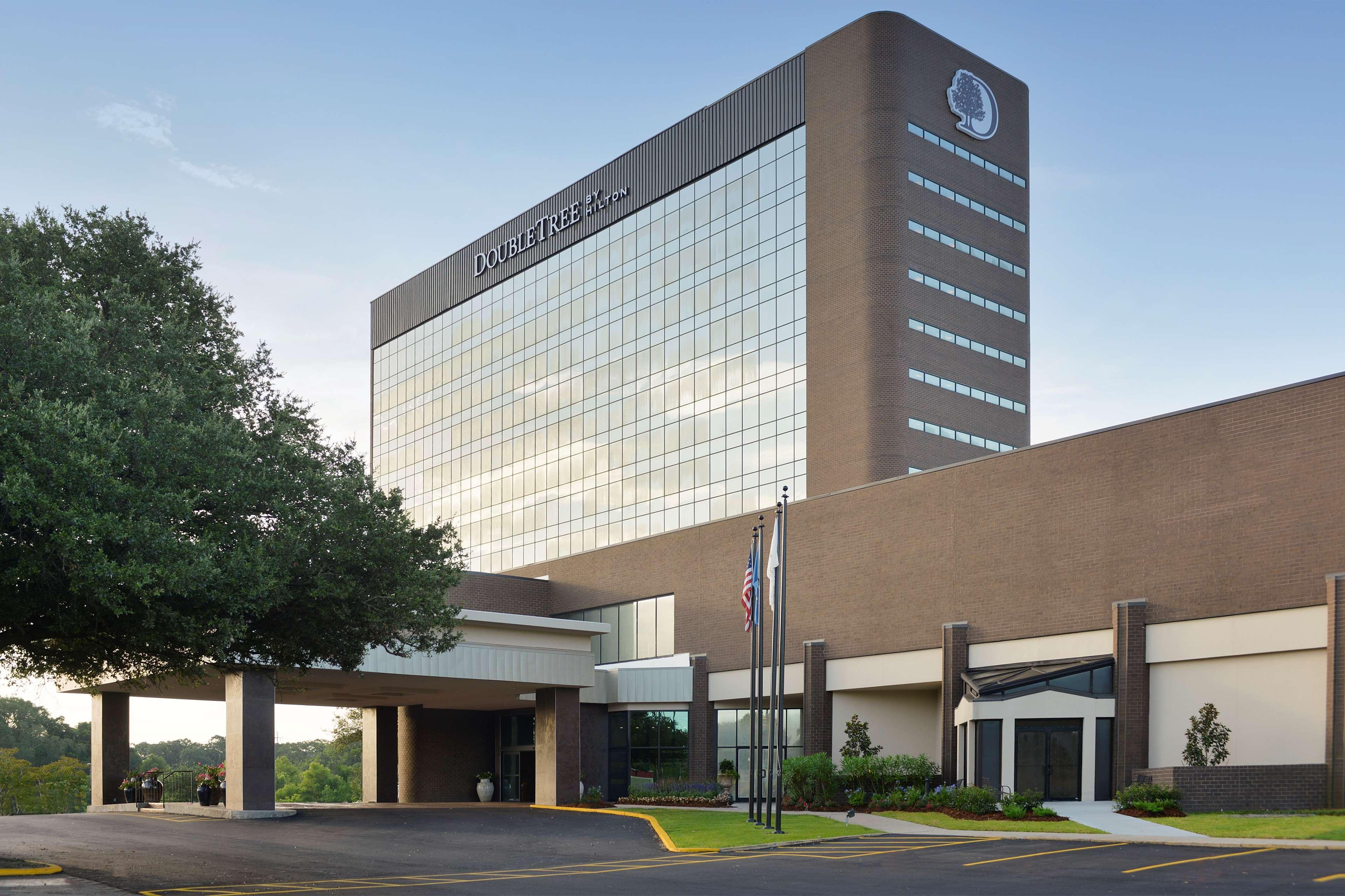 Doubletree By Hilton Lafayette Hotel Buitenkant foto