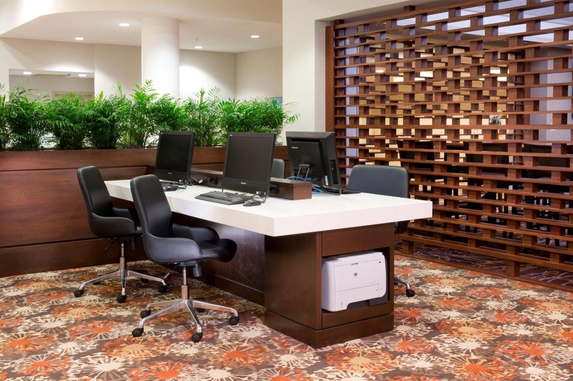 Doubletree By Hilton Lafayette Hotel Buitenkant foto