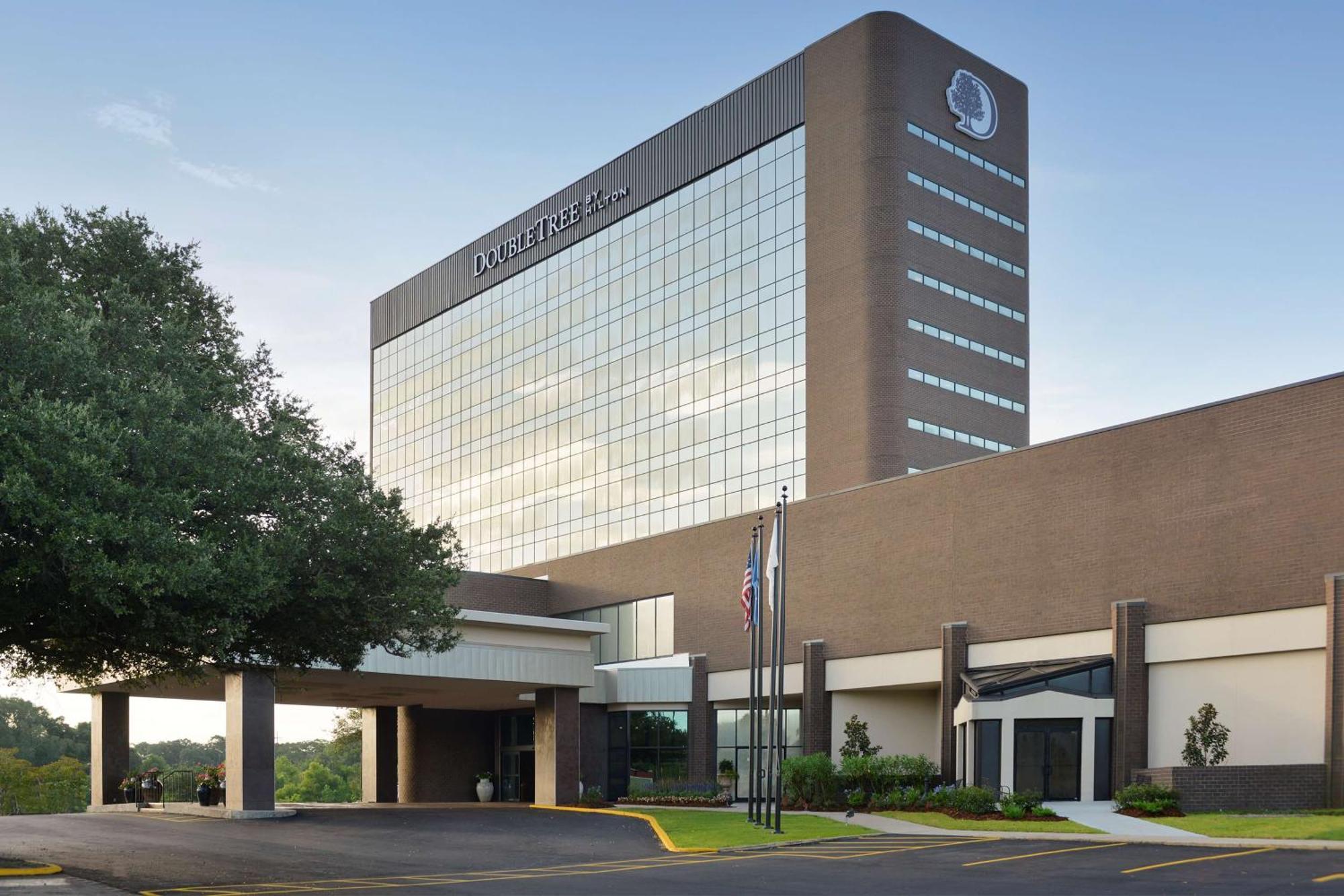 Doubletree By Hilton Lafayette Hotel Buitenkant foto