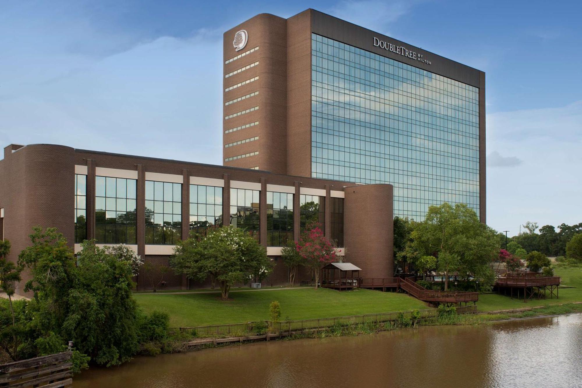 Doubletree By Hilton Lafayette Hotel Buitenkant foto